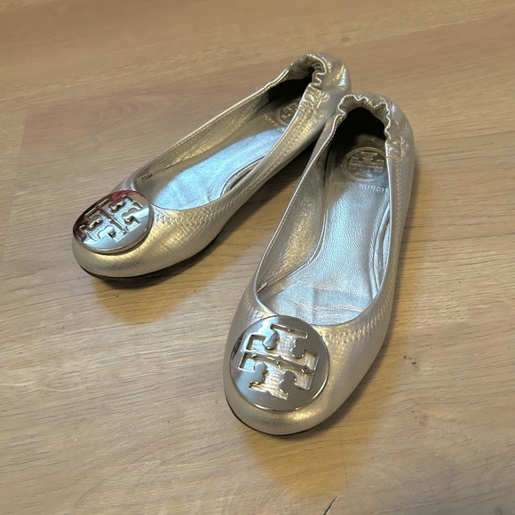 Tory Burch Flats Shoes - Picture 5 of 10